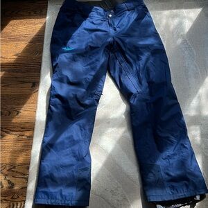Patagonia Women’s Insulated PowderTown Ski Pants